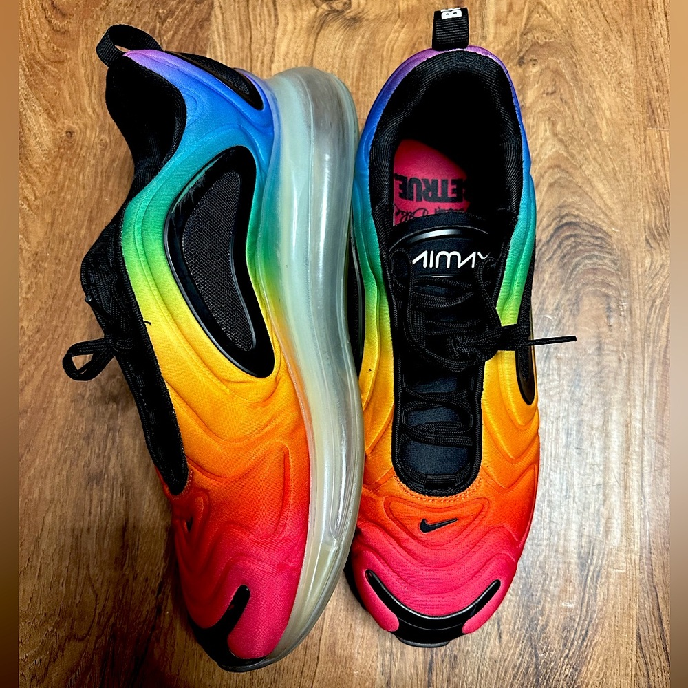 Size 12 Nike air max